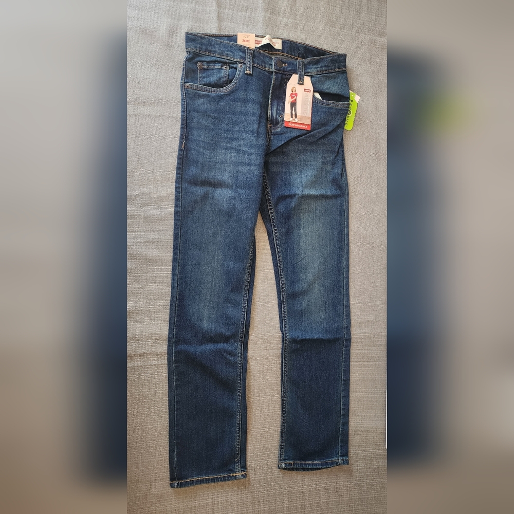 Levi's Performance Slim Jeans in Deep Blue